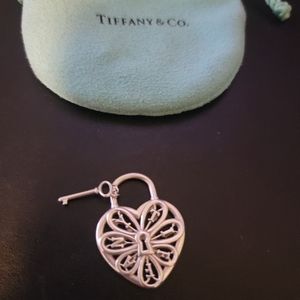 Tiffany heart charm with key silver